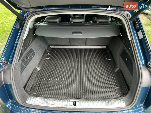 Синий Ауди E-Tron, объемом двигателя 0 л и пробегом 175 тыс. км за 24444 $, фото 10 на Automoto.ua