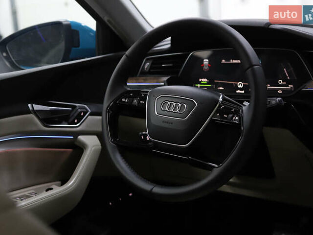 Синий Ауди E-Tron, объемом двигателя 0 л и пробегом 80 тыс. км за 28900 $, фото 131 на Automoto.ua