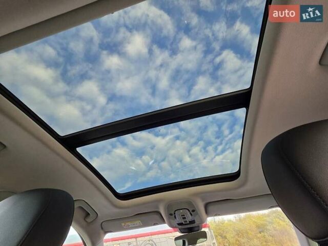 Ауди E-Tron 2019 в Тернополе на Automoto.ua Синий Ауди E-Tron, объемом двигателя 0 л и пробегом 119 тыс. км за 29499 $, фото 42 на Automoto.ua