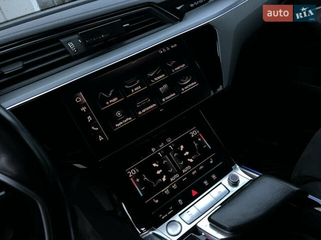 Синій Ауді E-Tron, об'ємом двигуна 0 л та пробігом 135 тис. км за 25800 $, фото 75 на Automoto.ua