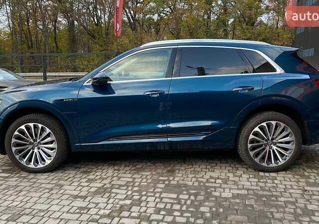 Синий Ауди E-Tron, объемом двигателя 0 л и пробегом 109 тыс. км за 30800 $, фото 3 на Automoto.ua