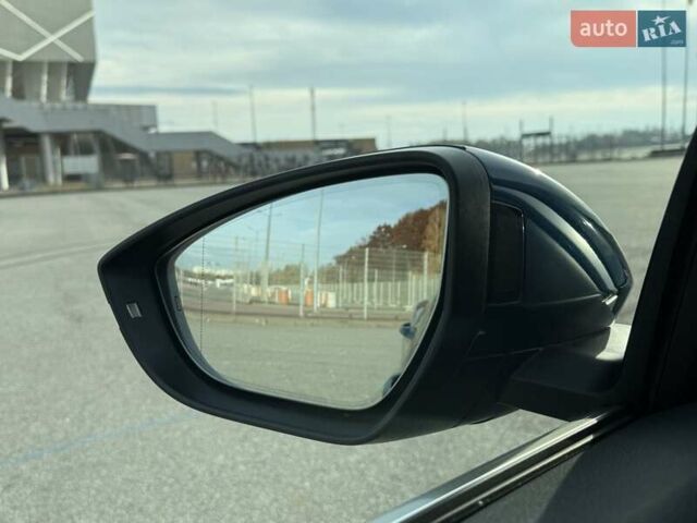 Синий Ауди E-Tron, объемом двигателя 0 л и пробегом 98 тыс. км за 30500 $, фото 41 на Automoto.ua