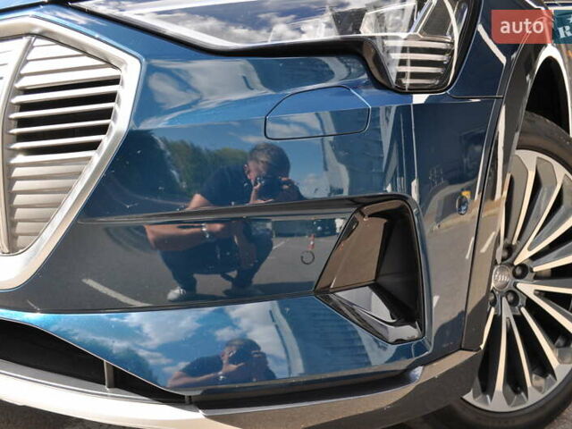 Синий Ауди E-Tron, объемом двигателя 0 л и пробегом 79 тыс. км за 34000 $, фото 13 на Automoto.ua