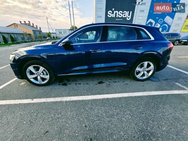 Синій Ауді E-Tron, об'ємом двигуна 0 л та пробігом 67 тис. км за 29799 $, фото 6 на Automoto.ua