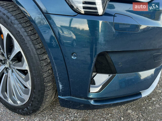 Ауди E-Tron 2019 в Ровно на Automoto.ua Синий Ауди E-Tron, объемом двигателя 0 л и пробегом 227 тыс. км за 19700 $, фото 24 на Automoto.ua