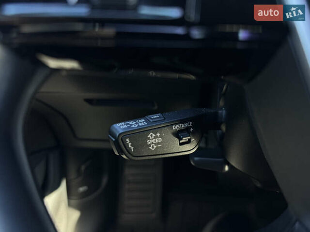 Синий Ауди E-Tron, объемом двигателя 0 л и пробегом 133 тыс. км за 23900 $, фото 59 на Automoto.ua