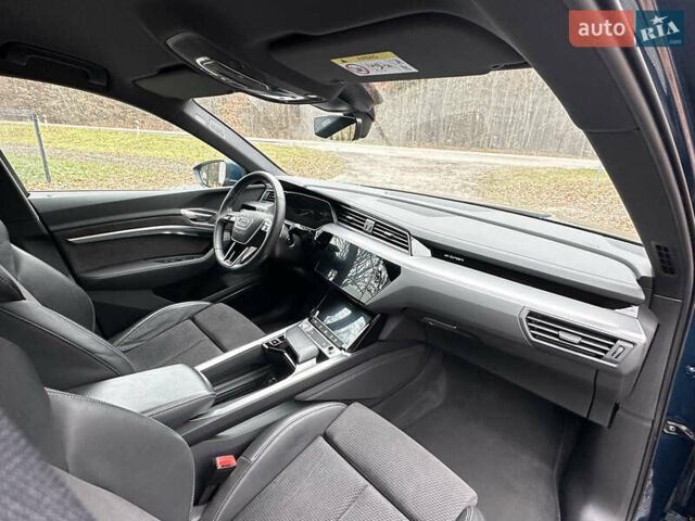 Синій Ауді E-Tron, об'ємом двигуна 0 л та пробігом 165 тис. км за 25900 $, фото 43 на Automoto.ua