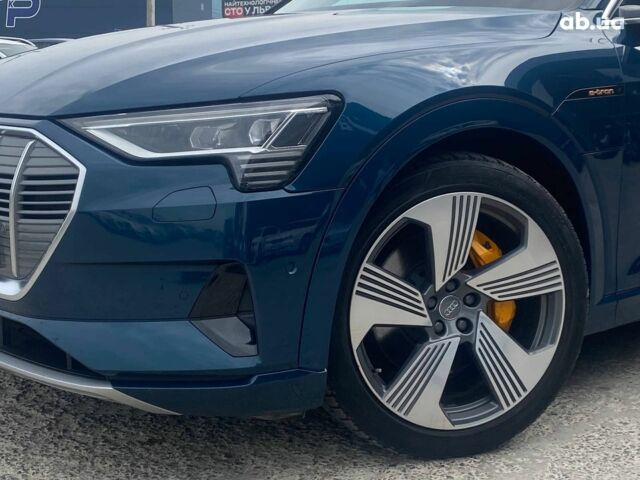 Синий Ауди E-Tron, объемом двигателя 0 л и пробегом 125 тыс. км за 25240 $, фото 3 на Automoto.ua