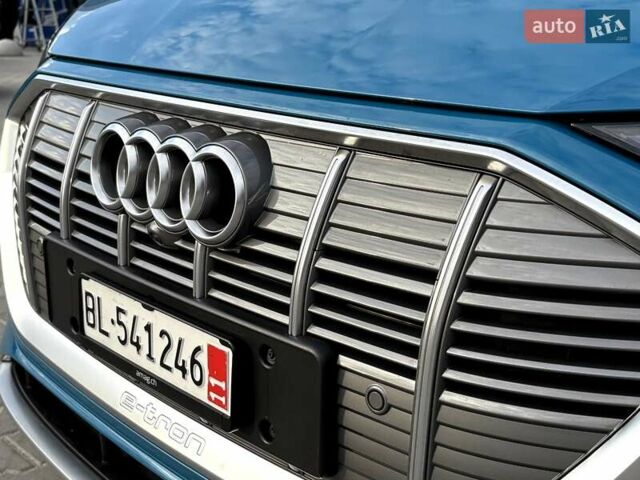 Синий Ауди E-Tron, объемом двигателя 0 л и пробегом 119 тыс. км за 29990 $, фото 23 на Automoto.ua