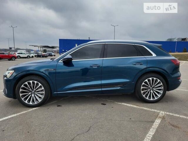 Синий Ауди E-Tron, объемом двигателя 0 л и пробегом 69 тыс. км за 35000 $, фото 45 на Automoto.ua