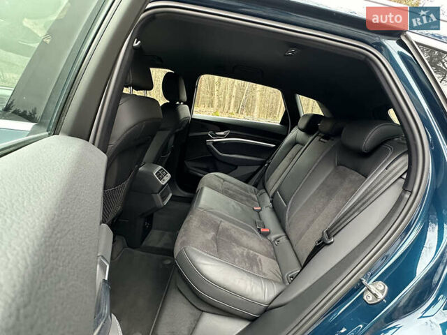 Синій Ауді E-Tron, об'ємом двигуна 0 л та пробігом 165 тис. км за 25900 $, фото 48 на Automoto.ua