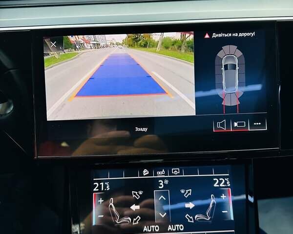 Ауді E-Tron 2019 у Тернополі на Automoto.ua Синій Ауді E-Tron, об'ємом двигуна 0 л та пробігом 200 тис. км за 21700 $, фото 30 на Automoto.ua