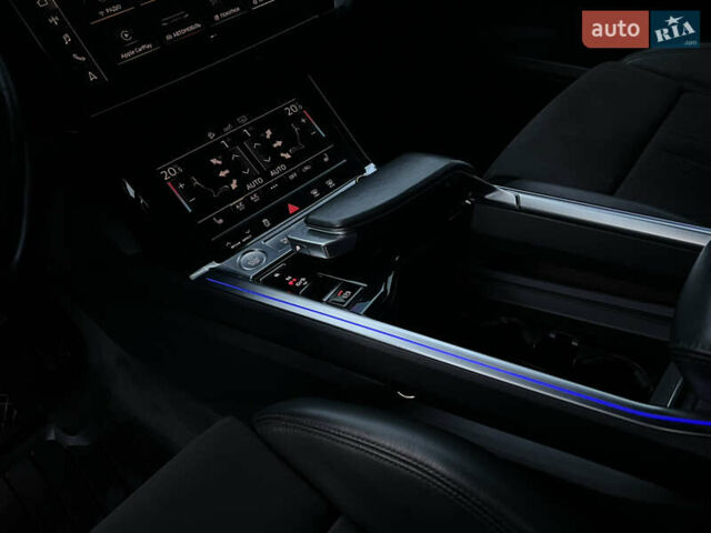 Синій Ауді E-Tron, об'ємом двигуна 0 л та пробігом 135 тис. км за 25800 $, фото 73 на Automoto.ua