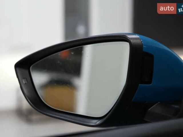 Синий Ауди E-Tron, объемом двигателя 0 л и пробегом 80 тыс. км за 28900 $, фото 25 на Automoto.ua