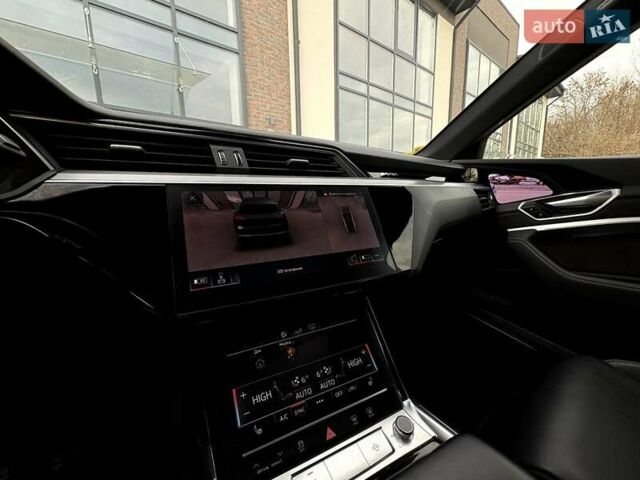 Синий Ауди E-Tron, объемом двигателя 0 л и пробегом 119 тыс. км за 29990 $, фото 45 на Automoto.ua
