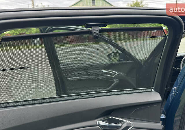 Синий Ауди E-Tron, объемом двигателя 0 л и пробегом 93 тыс. км за 30500 $, фото 6 на Automoto.ua