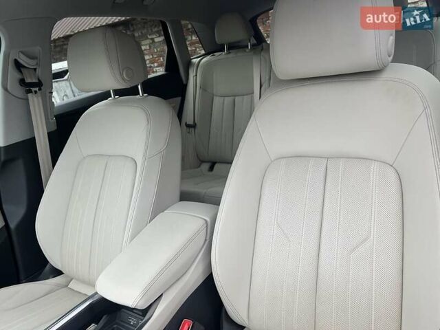Синій Ауді E-Tron, об'ємом двигуна 0 л та пробігом 57 тис. км за 29950 $, фото 14 на Automoto.ua