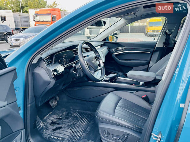 Синій Ауді E-Tron, об'ємом двигуна 0 л та пробігом 97 тис. км за 27900 $, фото 23 на Automoto.ua