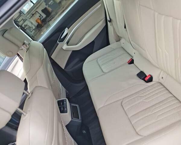 Синий Ауди E-Tron, объемом двигателя 0 л и пробегом 148 тыс. км за 25000 $, фото 4 на Automoto.ua