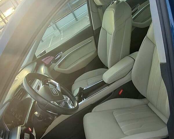 Синий Ауди E-Tron, объемом двигателя 0 л и пробегом 148 тыс. км за 25000 $, фото 2 на Automoto.ua