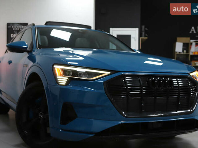 Синий Ауди E-Tron, объемом двигателя 0 л и пробегом 80 тыс. км за 28900 $, фото 31 на Automoto.ua