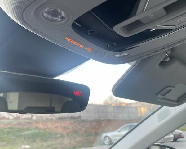 Синій Ауді E-Tron, об'ємом двигуна 0 л та пробігом 30 тис. км за 29900 $, фото 7 на Automoto.ua