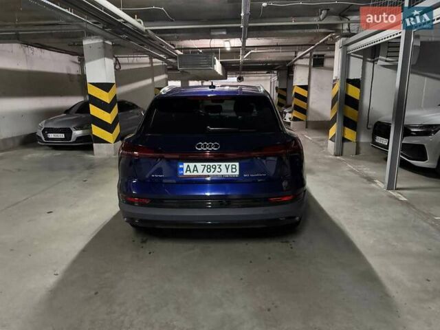 Синий Ауди E-Tron, объемом двигателя 0 л и пробегом 57 тыс. км за 28700 $, фото 5 на Automoto.ua