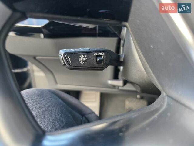 Синій Ауді E-Tron, об'ємом двигуна 0 л та пробігом 67 тис. км за 29799 $, фото 10 на Automoto.ua