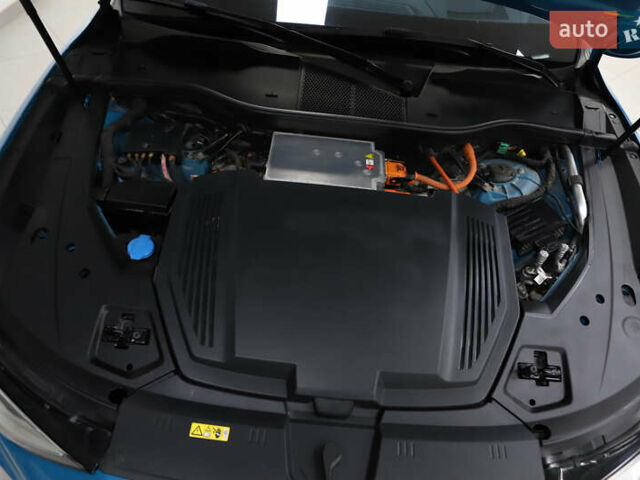 Синий Ауди E-Tron, объемом двигателя 0 л и пробегом 80 тыс. км за 28900 $, фото 136 на Automoto.ua