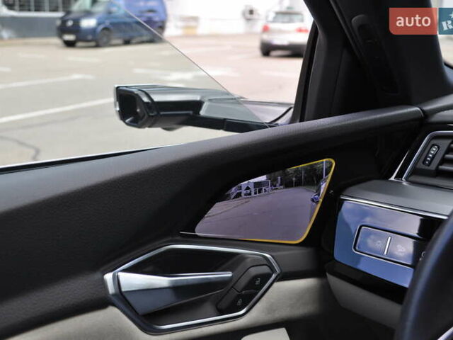 Синий Ауди E-Tron, объемом двигателя 0 л и пробегом 79 тыс. км за 34000 $, фото 136 на Automoto.ua