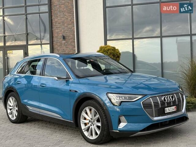Синий Ауди E-Tron, объемом двигателя 0 л и пробегом 119 тыс. км за 29500 $, фото 16 на Automoto.ua
