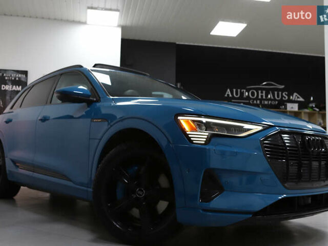 Синий Ауди E-Tron, объемом двигателя 0 л и пробегом 80 тыс. км за 28900 $, фото 28 на Automoto.ua