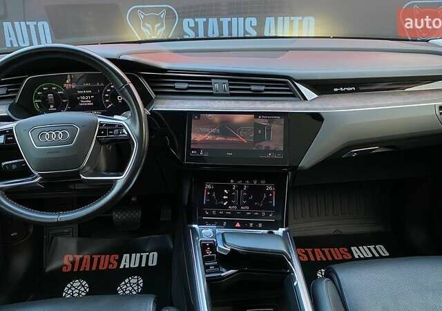 Синий Ауди E-Tron, объемом двигателя 0 л и пробегом 109 тыс. км за 30800 $, фото 31 на Automoto.ua