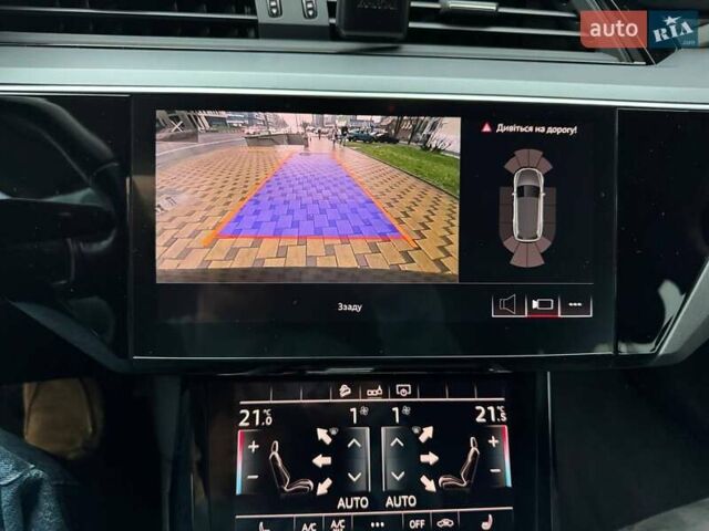 Синий Ауди E-Tron, объемом двигателя 0 л и пробегом 57 тыс. км за 28700 $, фото 20 на Automoto.ua