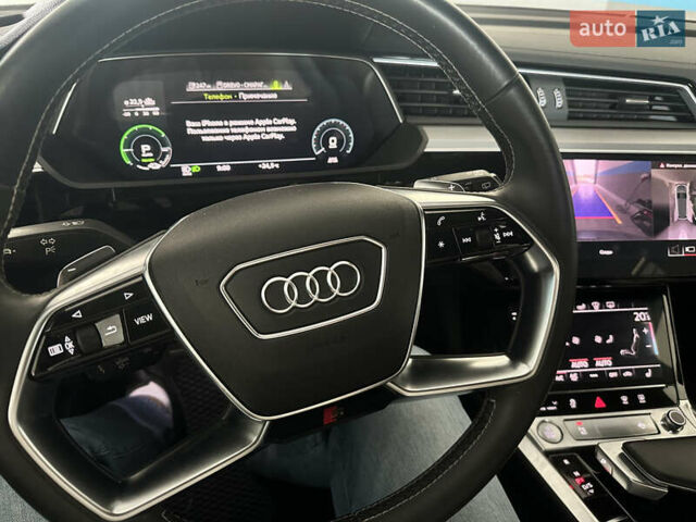 Синий Ауди E-Tron, объемом двигателя 0 л и пробегом 122 тыс. км за 28900 $, фото 29 на Automoto.ua