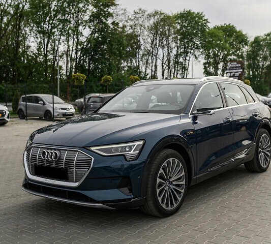 Синій Ауді E-Tron, об'ємом двигуна 0 л та пробігом 78 тис. км за 36900 $, фото 4 на Automoto.ua