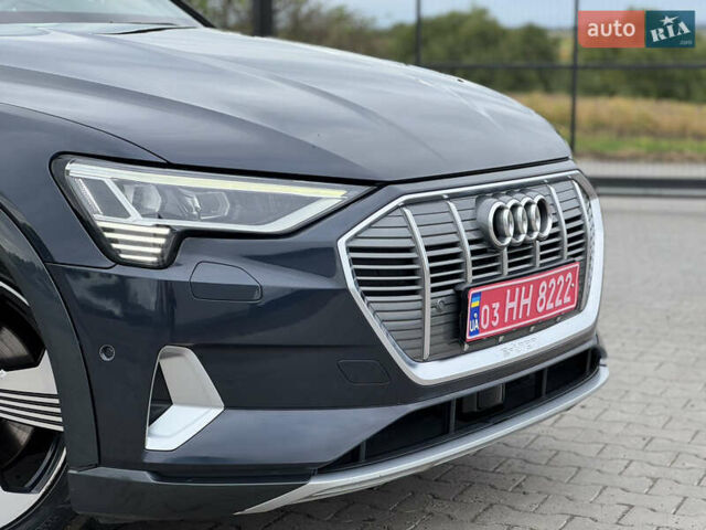 Синий Ауди E-Tron, объемом двигателя 0 л и пробегом 139 тыс. км за 24990 $, фото 6 на Automoto.ua