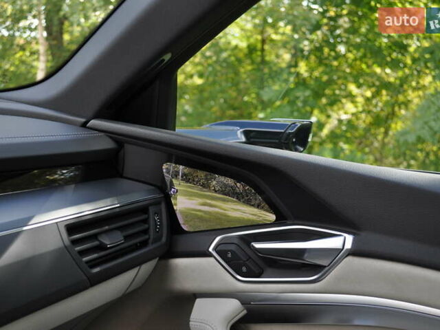 Синий Ауди E-Tron, объемом двигателя 0 л и пробегом 79 тыс. км за 34000 $, фото 77 на Automoto.ua