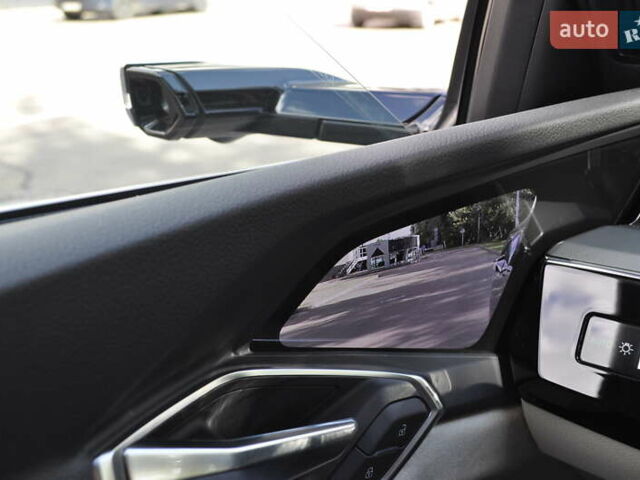 Синий Ауди E-Tron, объемом двигателя 0 л и пробегом 79 тыс. км за 34000 $, фото 76 на Automoto.ua