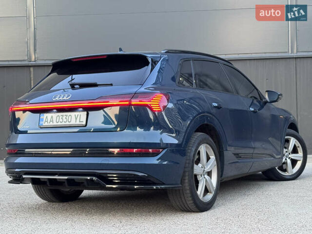 Синий Ауди E-Tron, объемом двигателя 0 л и пробегом 85 тыс. км за 31690 $, фото 4 на Automoto.ua