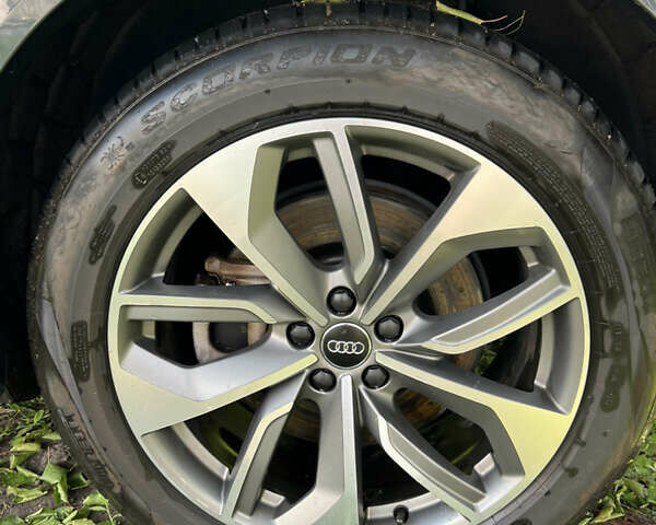 Синий Ауди E-Tron, объемом двигателя 0 л и пробегом 175 тыс. км за 24444 $, фото 6 на Automoto.ua