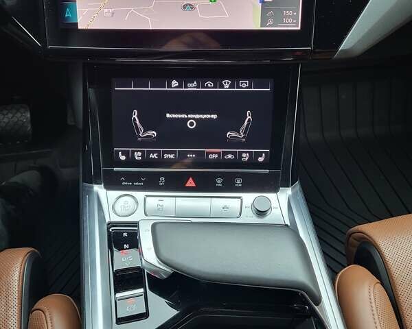 Синий Ауди E-Tron, объемом двигателя 0 л и пробегом 69 тыс. км за 35000 $, фото 16 на Automoto.ua