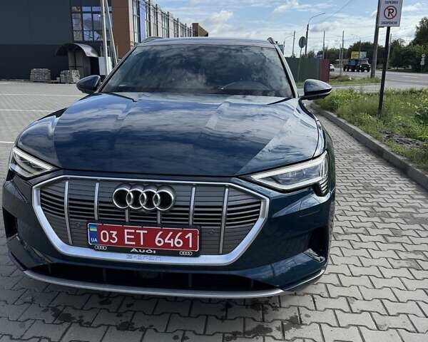 Синий Ауди E-Tron, объемом двигателя 0 л и пробегом 152 тыс. км за 25555 $, фото 1 на Automoto.ua