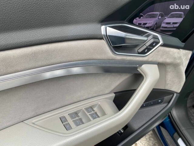 Синий Ауди E-Tron, объемом двигателя 0 л и пробегом 125 тыс. км за 25240 $, фото 16 на Automoto.ua