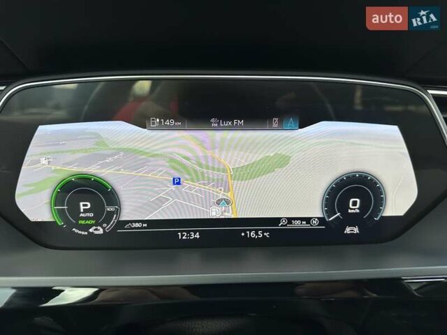 Ауді E-Tron 2019 у Тернополі на Automoto.ua Синій Ауді E-Tron, об'ємом двигуна 0 л та пробігом 200 тис. км за 21700 $, фото 24 на Automoto.ua