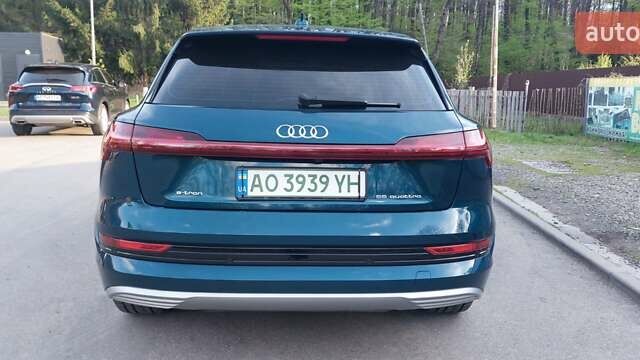 Синий Ауди E-Tron, объемом двигателя 0 л и пробегом 142 тыс. км за 25400 $, фото 12 на Automoto.ua