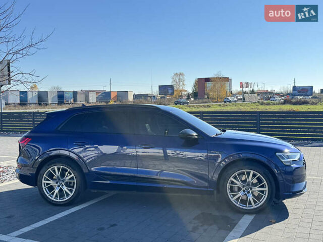 Синий Ауди E-Tron, объемом двигателя 0 л и пробегом 133 тыс. км за 23900 $, фото 25 на Automoto.ua