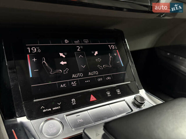 Синій Ауді E-Tron, об'ємом двигуна 0 л та пробігом 113 тис. км за 33000 $, фото 19 на Automoto.ua