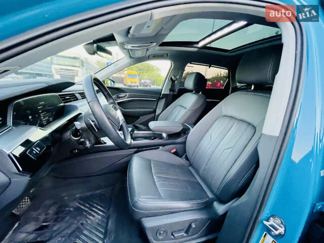 Синій Ауді E-Tron, об'ємом двигуна 0 л та пробігом 97 тис. км за 27900 $, фото 24 на Automoto.ua