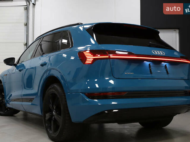 Синий Ауди E-Tron, объемом двигателя 0 л и пробегом 80 тыс. км за 28900 $, фото 45 на Automoto.ua